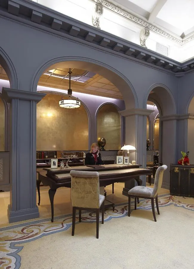 La Clef Louvre Paris By The Crest Collection Hotel