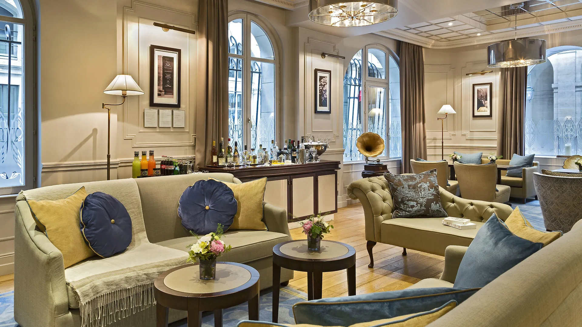 La Clef Louvre Paris By The Crest Collection Hotel