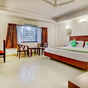 Treebo Trend Central Museum Road 3* Thrissur