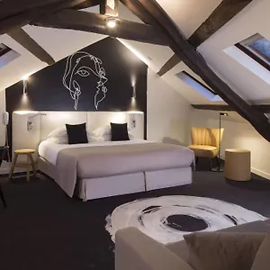 Hotel Montparnasse Saint Germain, París