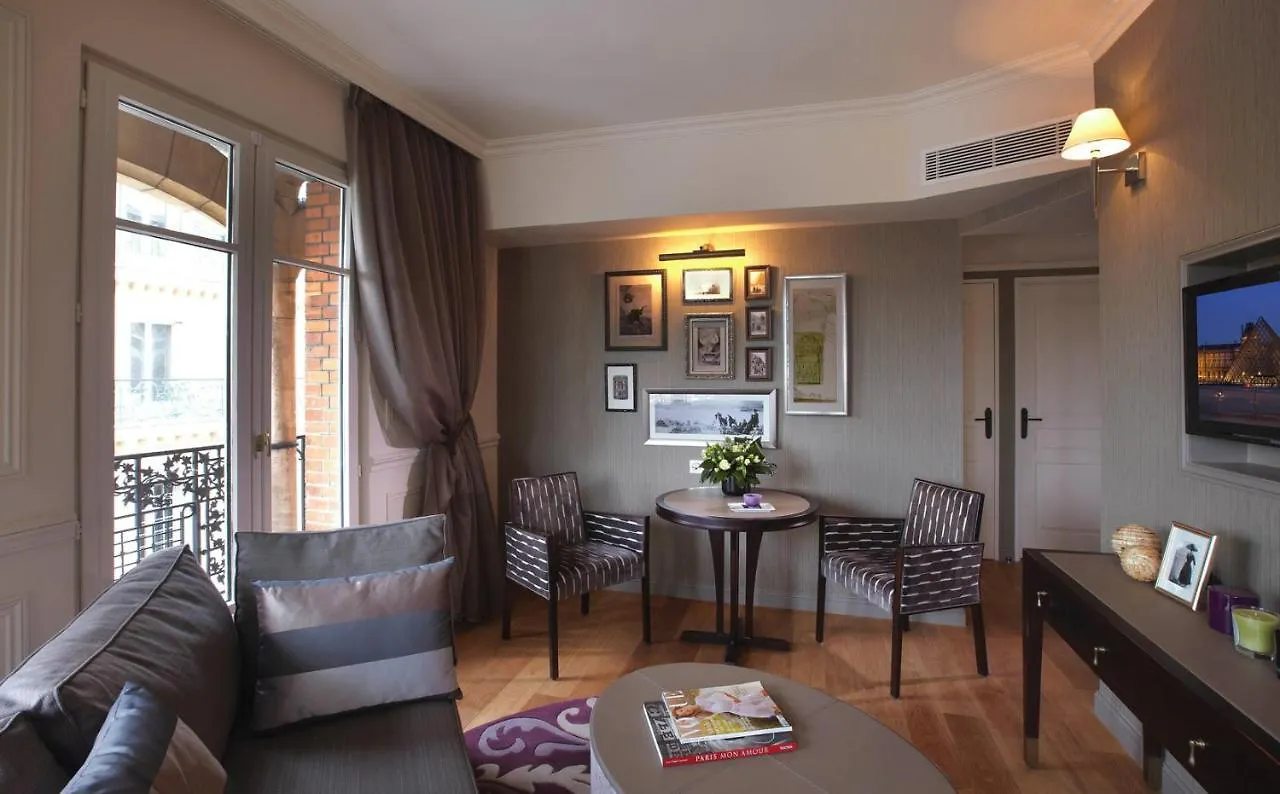 Hotel La Clef Louvre Paris By The Crest Collection