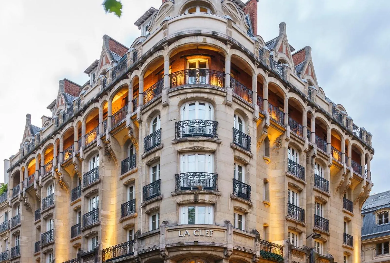 Hotel La Clef Louvre Paris By The Crest Collection