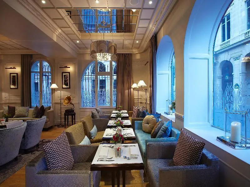 Hotel La Clef Louvre Paris By The Crest Collection